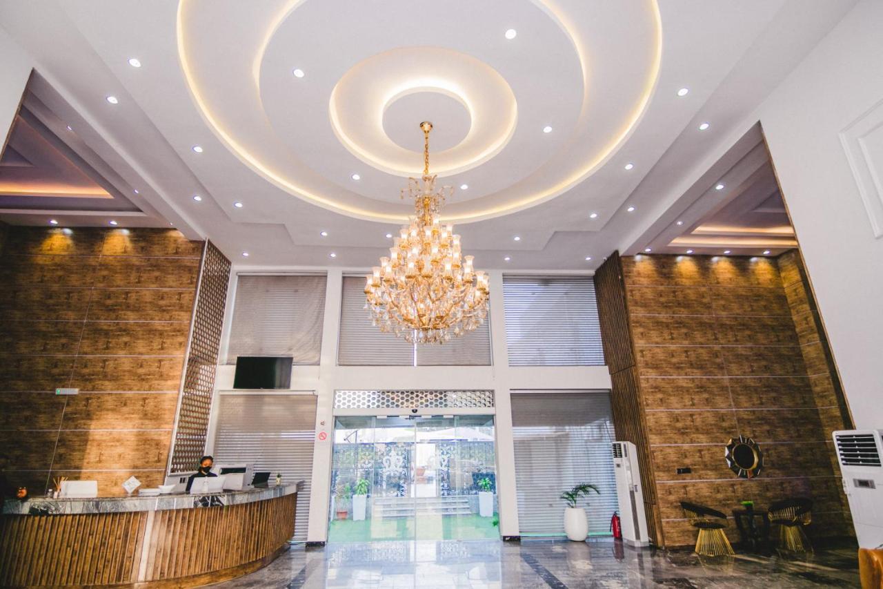 Bon Hotel Asaba Exterior photo