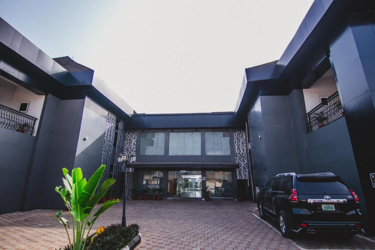 Bon Hotel Asaba Exterior photo
